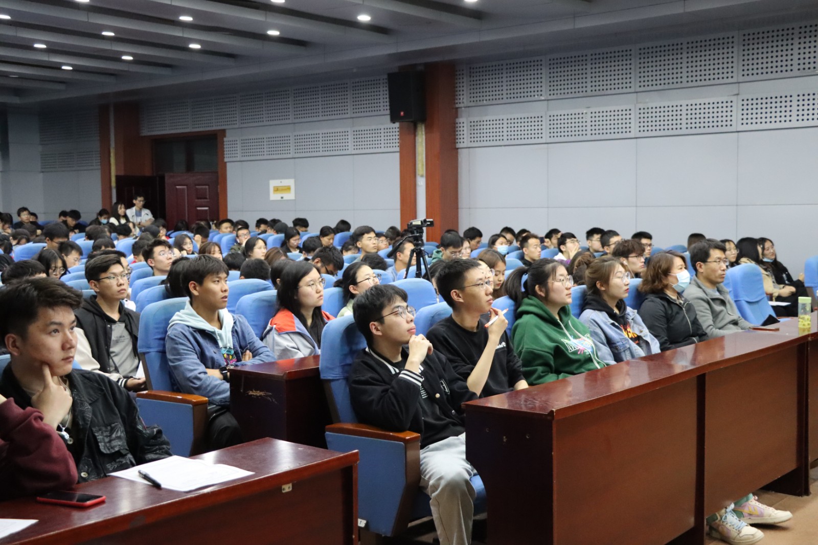 1619494123414809.jpg 1619494123414809.jpg